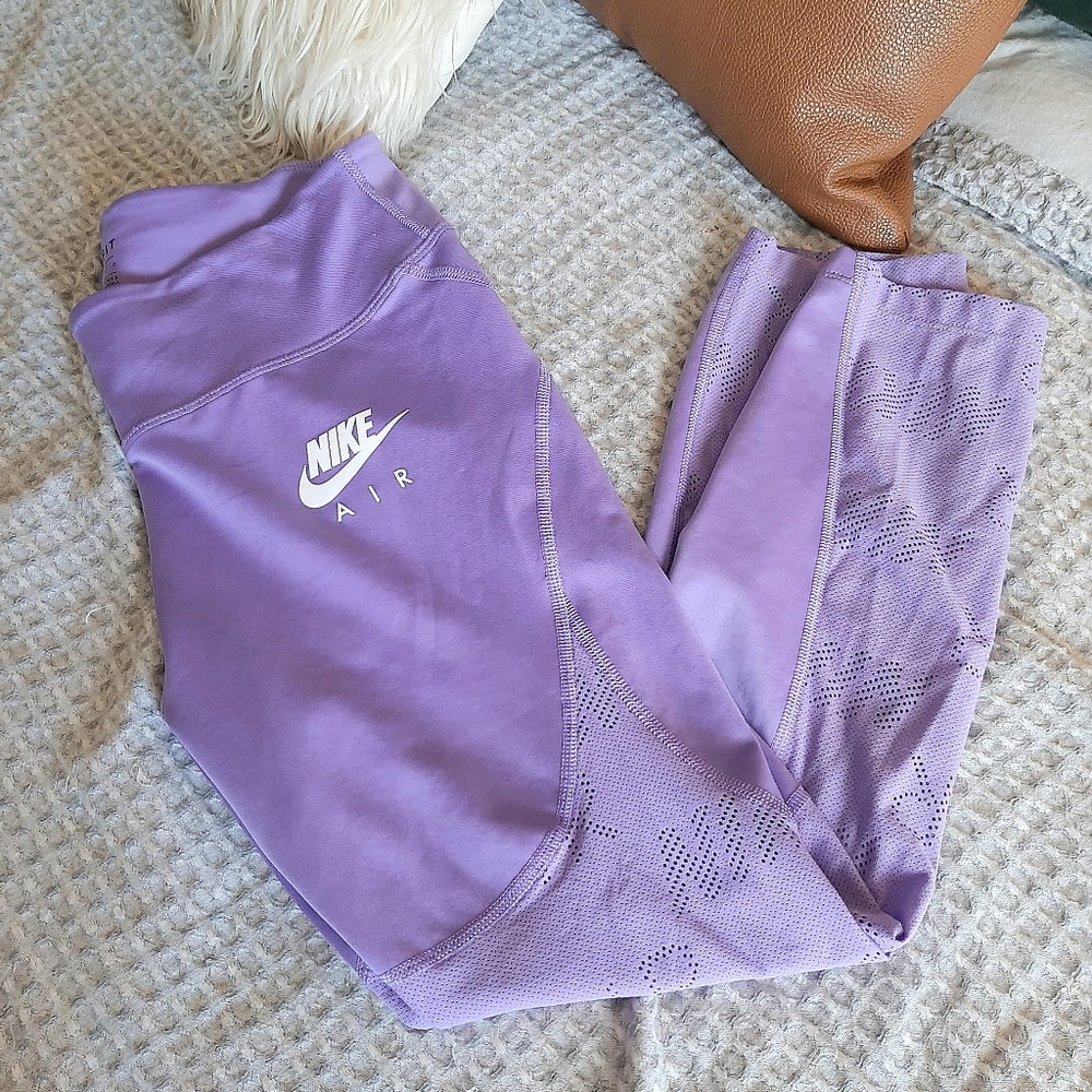 Nike Dri-Fit Cropped Lilac Leggings
